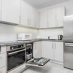 Rose By Renters Appartement *