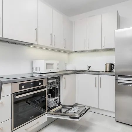 Rose By Renters Apartamento *