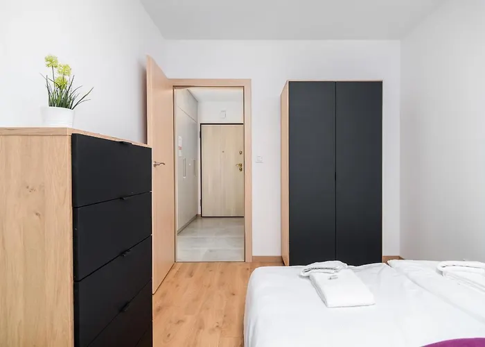 Rose By Renters 弗罗茨瓦夫